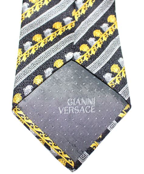 versace krawatte mit medusa|Gianni Versace Krawatten Seide Raute Grau Gold Medusa Luxus .